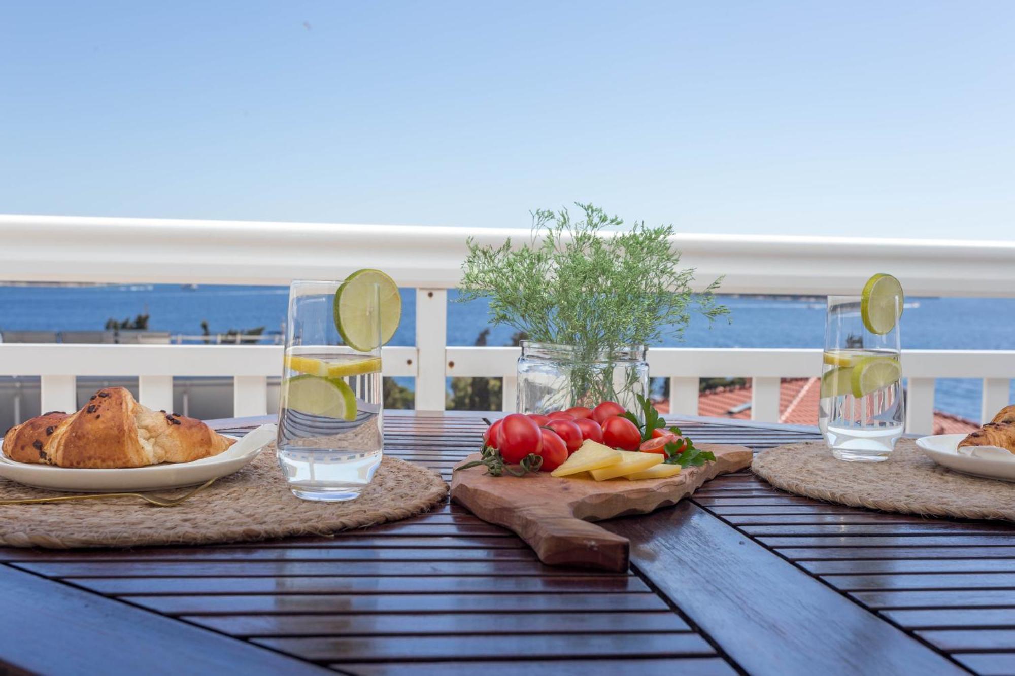 Tia Hvar Top View Apartment Hvar Town Bagian luar foto